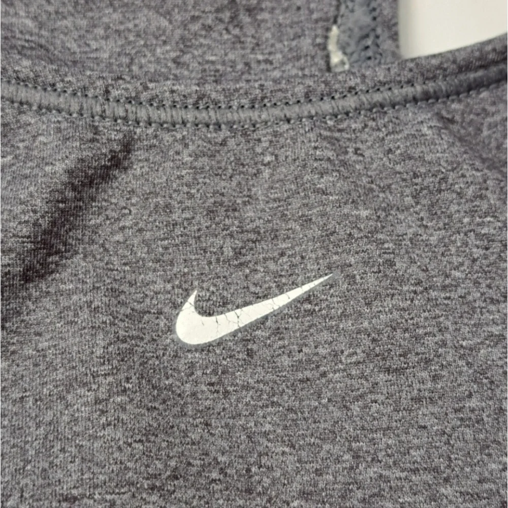 Nike Grey Sports Bra Juniors Size‎ XL (16-18)